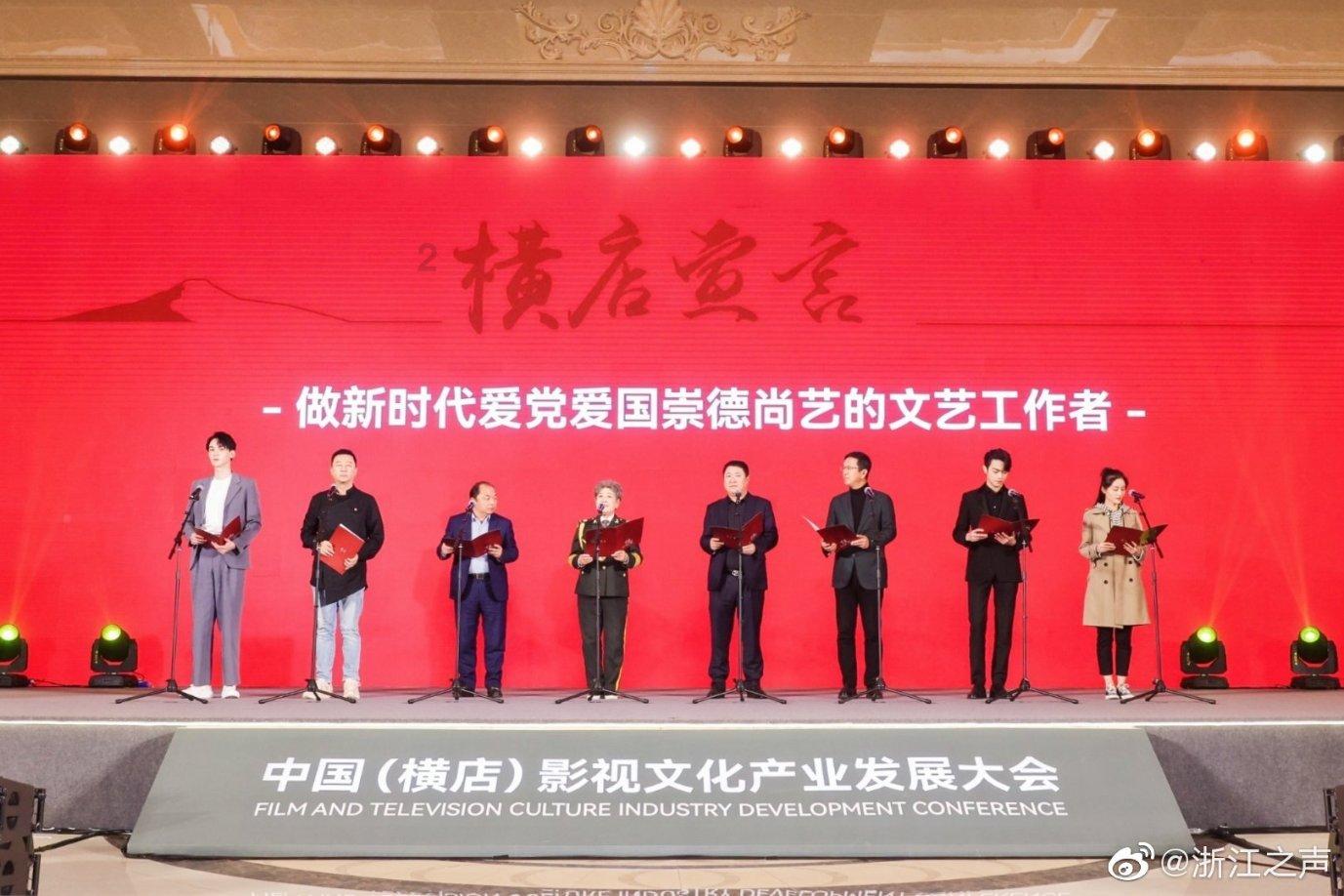 蓝牙断开后才发现手机丢了，民警帮小伙寻回
