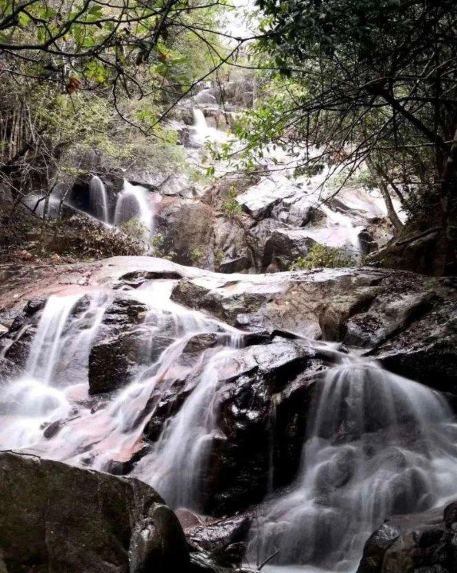 逃离沙漠建筑