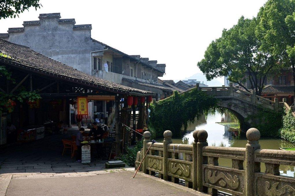 蓝色怪物救援