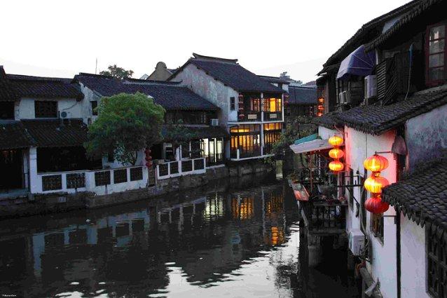 虫虫助手下载